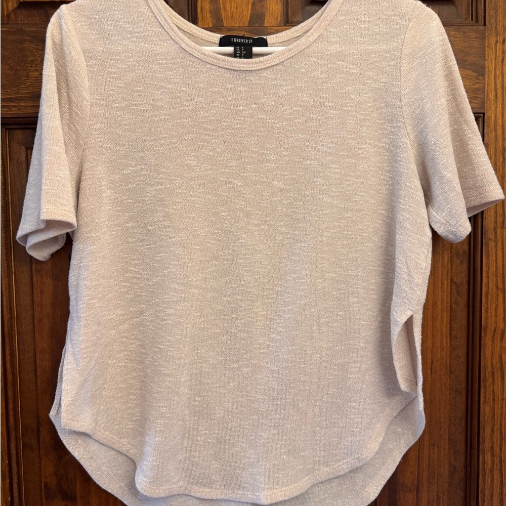 Forever 21 Women's Cream Top